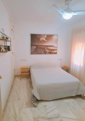 Apartamento a 2 minutos de la playa y centro, Fuengirola